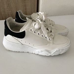 Alexander Mcqueen Women’s Court Trainer